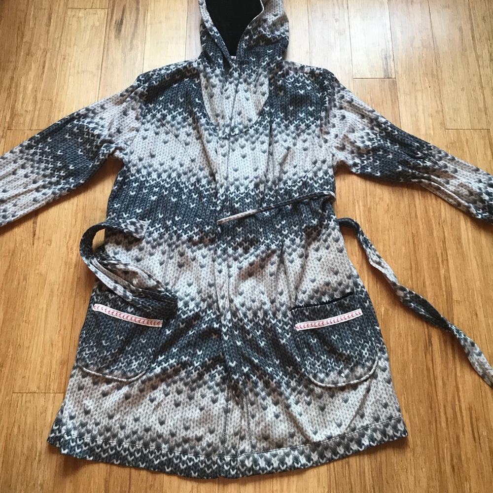 Kensie oversized hooded sweater